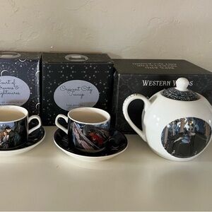 Crescent Teacup and Teapot Set - Black and White